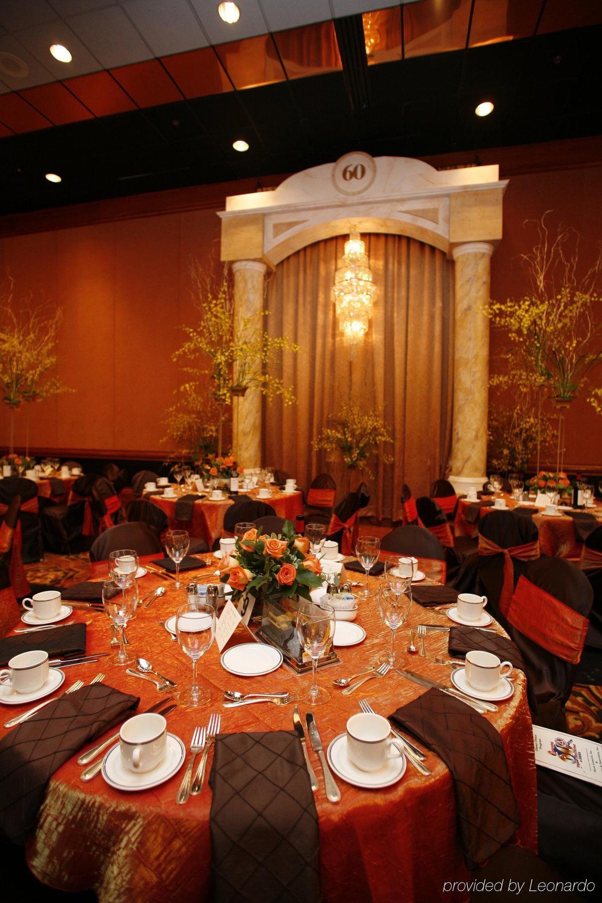 The Hotel Captain Cook Anchorage Restaurang bild